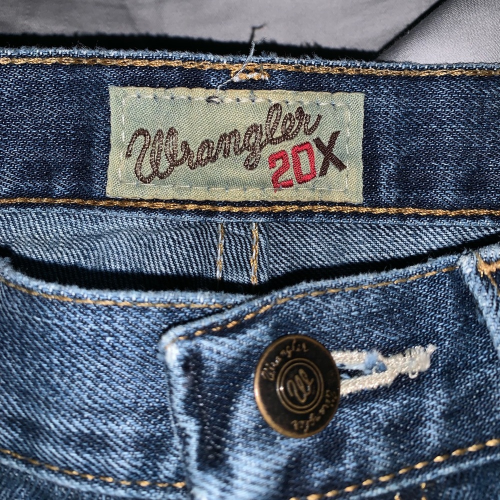 Jeans - Picture 4 of 4